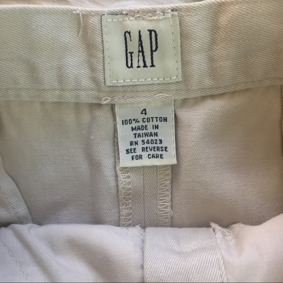 GAP Khaki Skirt with Pockets - Picture 3 of 4